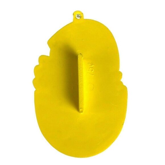 Easter Cookie Cutter Lot of 2 Plastic Egg Chick Hatching Imprint Hallmark - Picture 5 of 7